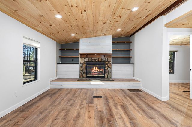 136 Anchorage Drive, Blairsville, GA 30512