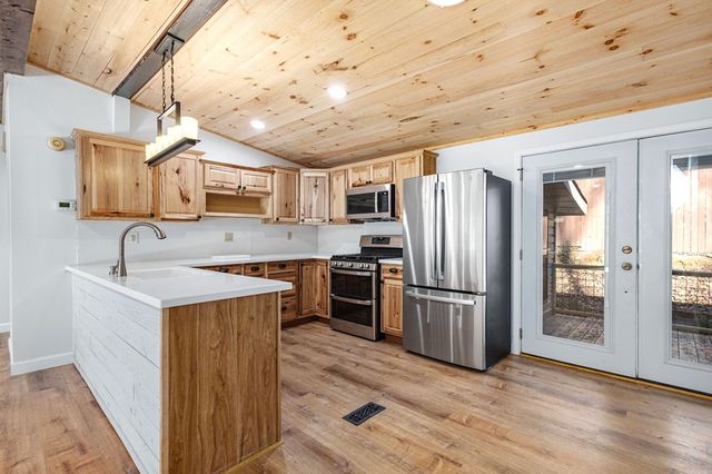 136 Anchorage Drive, Blairsville, GA 30512