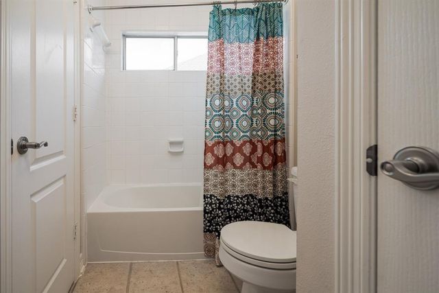 6010 Serrano Terrace Lane, Houston, TX 77041