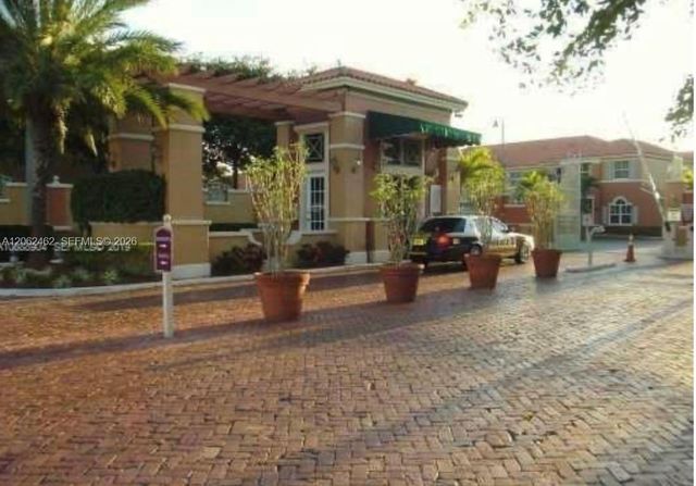 6016 NW 116th Place 404, Doral, FL 33178