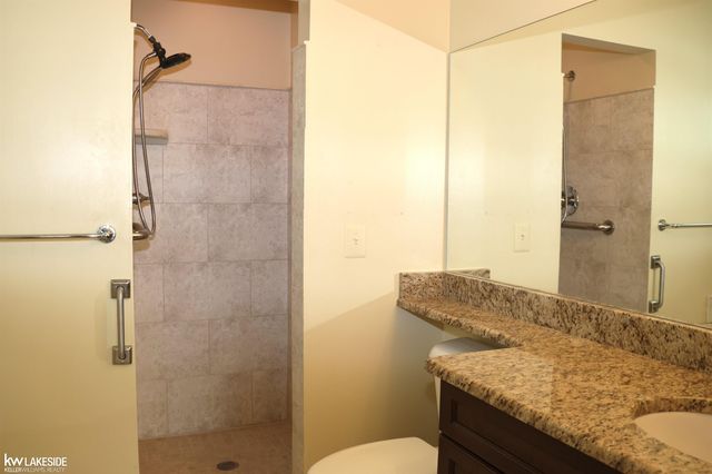 6589 Copper Creek Drive, Washington Twp, MI 48094