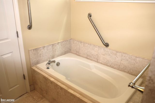6589 Copper Creek Drive, Washington Twp, MI 48094