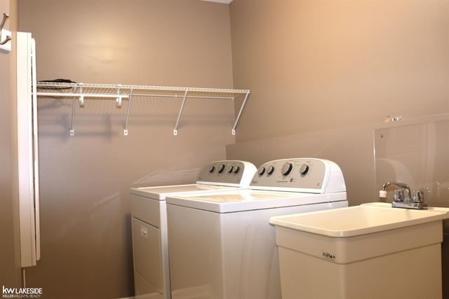 6589 Copper Creek Drive, Washington Twp, MI 48094