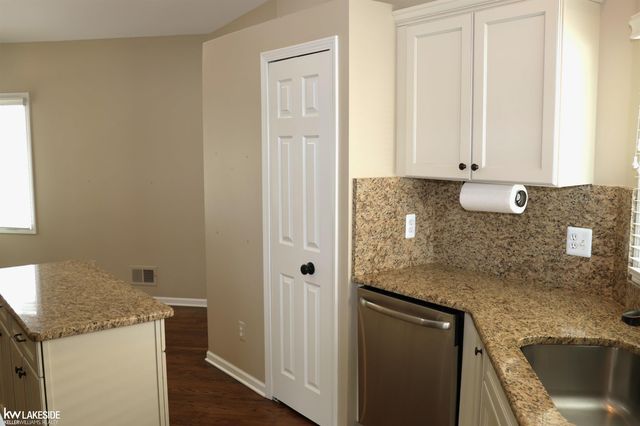 6589 Copper Creek Drive, Washington Twp, MI 48094