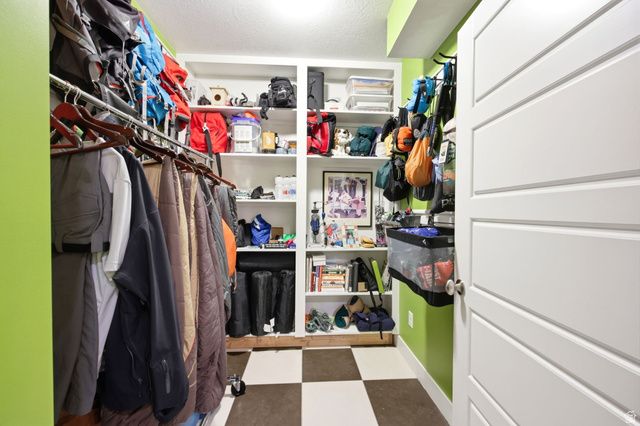 311 APPLE LEAF AVE, Kaysville, UT 84037