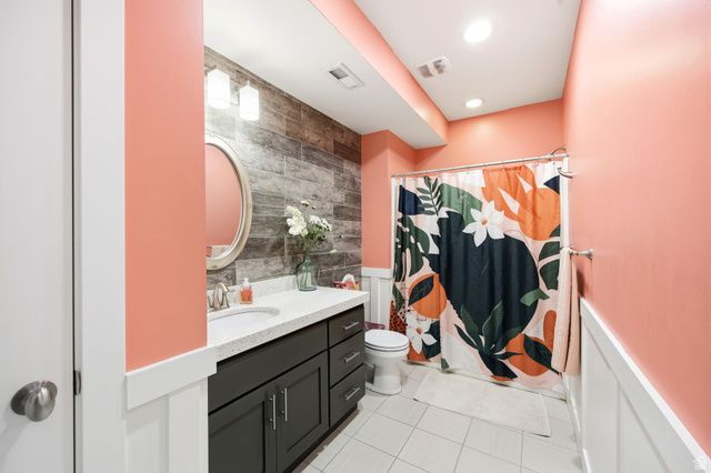 311 APPLE LEAF AVE, Kaysville, UT 84037