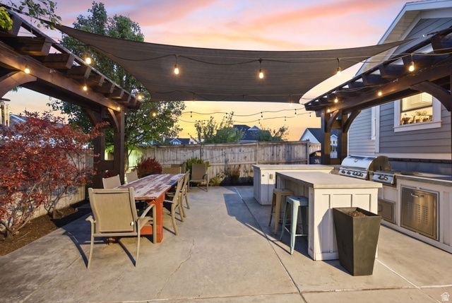 311 APPLE LEAF AVE, Kaysville, UT 84037