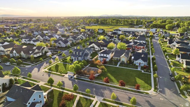 311 APPLE LEAF AVE, Kaysville, UT 84037