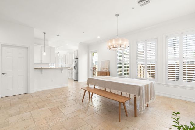 2614 NE 14th Street, Fort Lauderdale, FL 33304