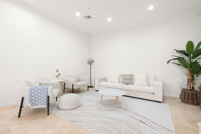 2614 NE 14th Street, Fort Lauderdale, FL 33304