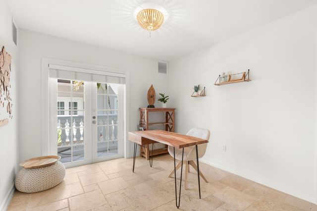 2614 NE 14th Street, Fort Lauderdale, FL 33304