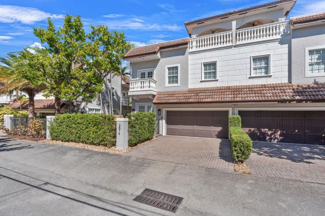 2614 NE 14th Street, Fort Lauderdale, FL 33304