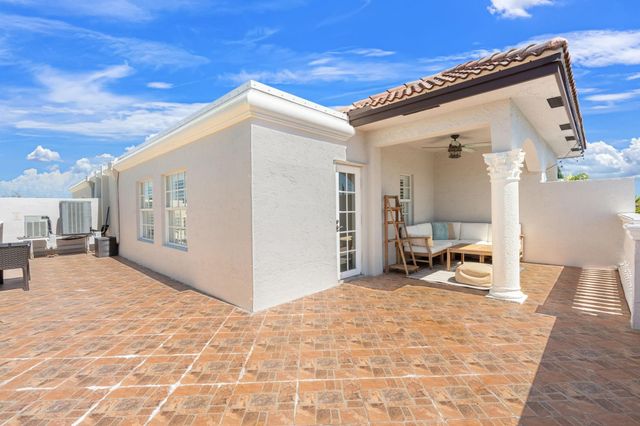 2614 NE 14th Street, Fort Lauderdale, FL 33304