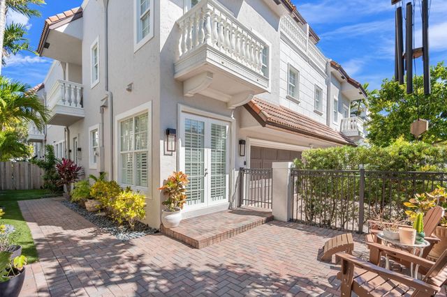 2614 NE 14th Street, Fort Lauderdale, FL 33304