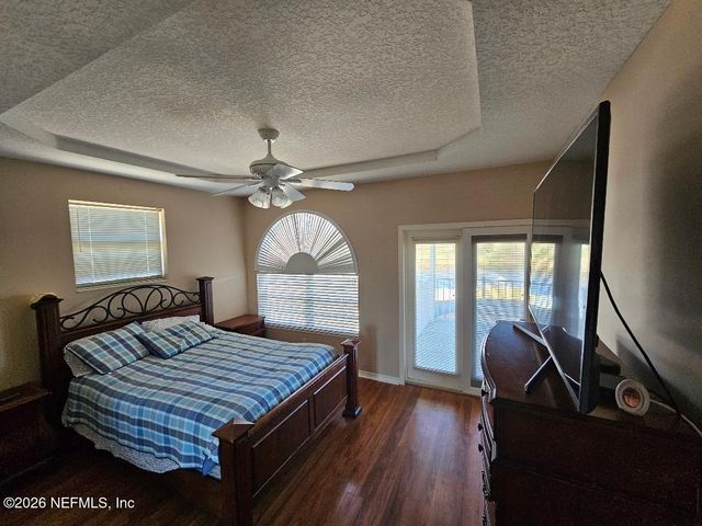 435 LAKE ASBURY Drive, Green Cove Springs, FL 32043