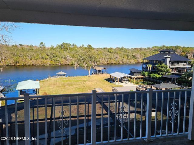435 LAKE ASBURY Drive, Green Cove Springs, FL 32043