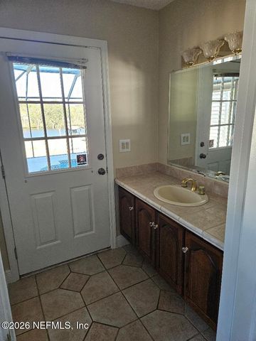 435 LAKE ASBURY Drive, Green Cove Springs, FL 32043