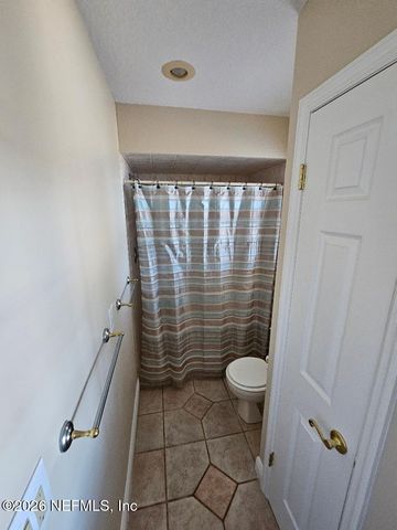 435 LAKE ASBURY Drive, Green Cove Springs, FL 32043