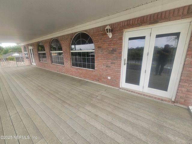 435 LAKE ASBURY Drive, Green Cove Springs, FL 32043