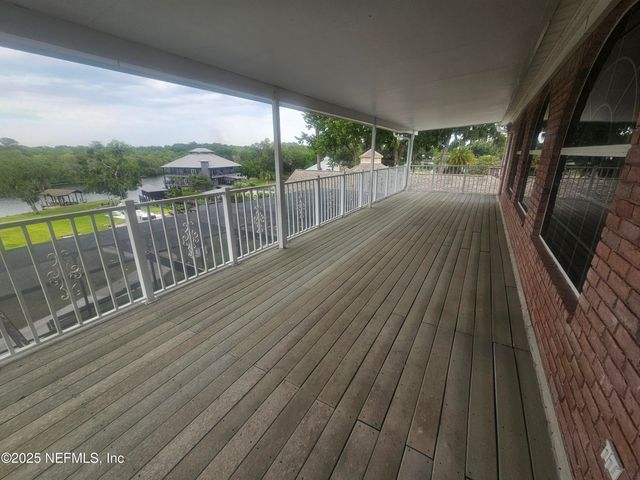 435 LAKE ASBURY Drive, Green Cove Springs, FL 32043