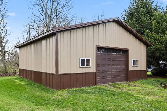 28573 Maystead Road, Burr Oak Twp, MI 49091