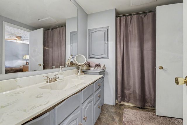 28573 Maystead Road, Burr Oak Twp, MI 49091