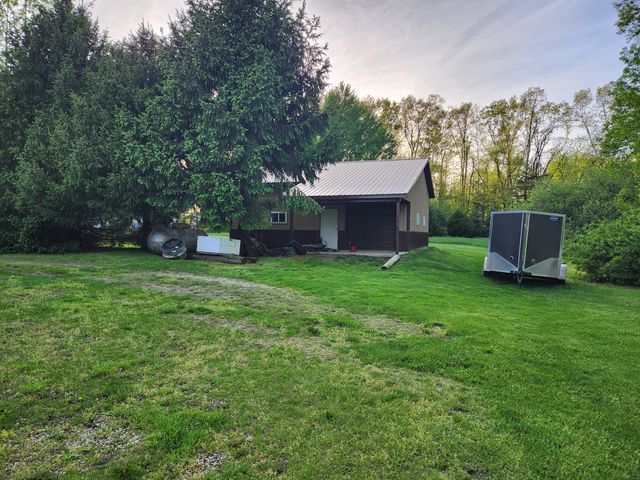 28573 Maystead Road, Burr Oak Twp, MI 49091