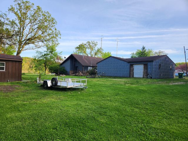 28573 Maystead Road, Burr Oak Twp, MI 49091
