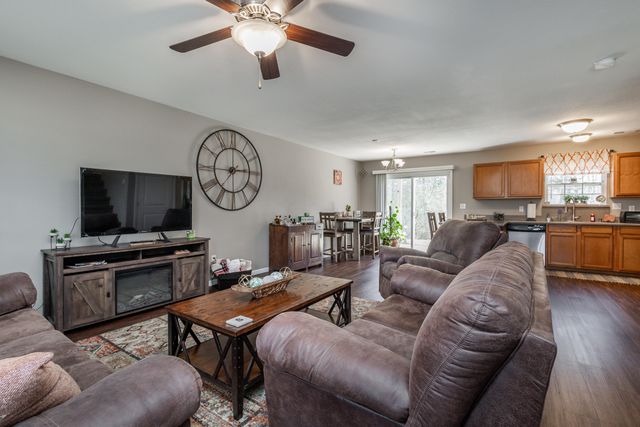 2805 PARKER ST, Columbia, MO 65202