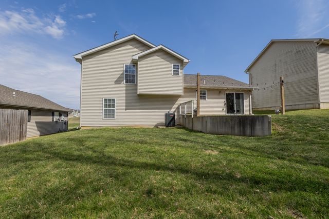 2805 PARKER ST, Columbia, MO 65202