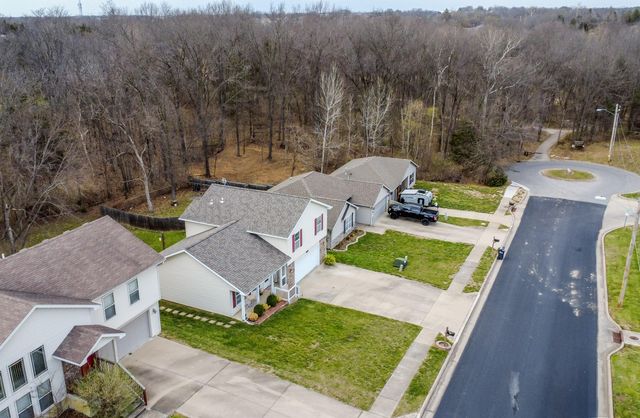 2805 PARKER ST, Columbia, MO 65202