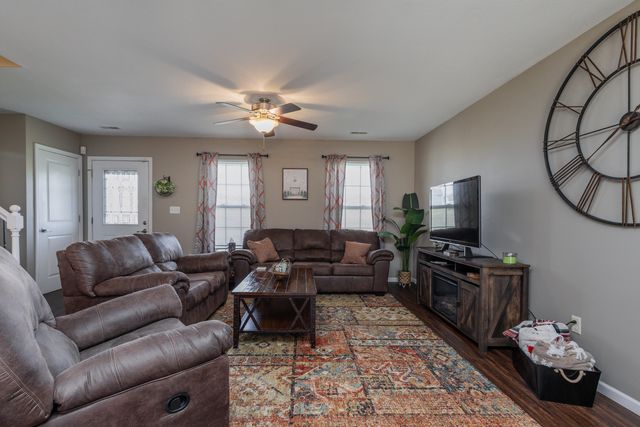 2805 PARKER ST, Columbia, MO 65202