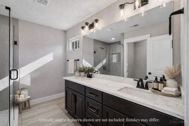 6817 Cork Drive, West Chester, OH 45069