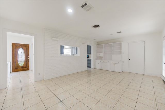7543 Wilmerdean Street, Houston, TX 77061