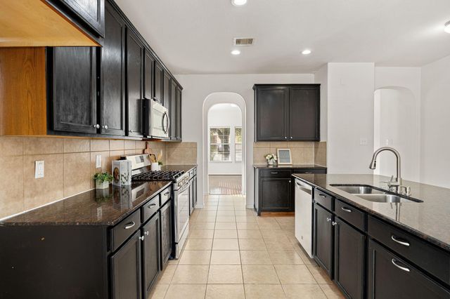 2710 Mustang Hill Lane, Katy, TX 77449