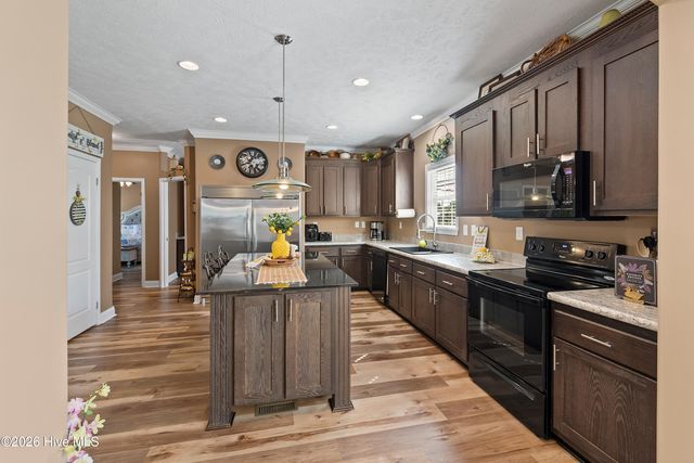 2380 Cardinal Avenue NW, Longwood, NC 28452