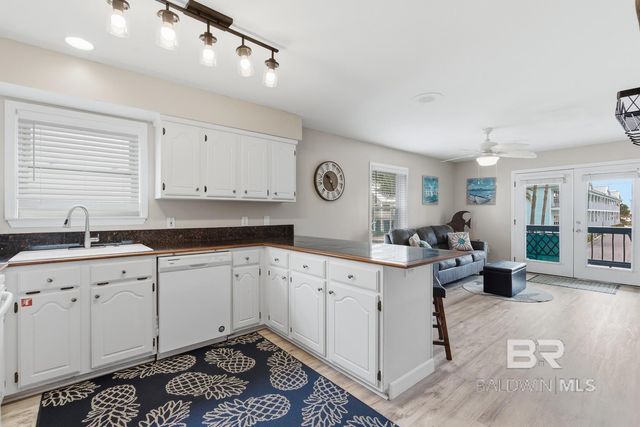 1476 W Lagoon Avenue B, Gulf Shores, AL 36542