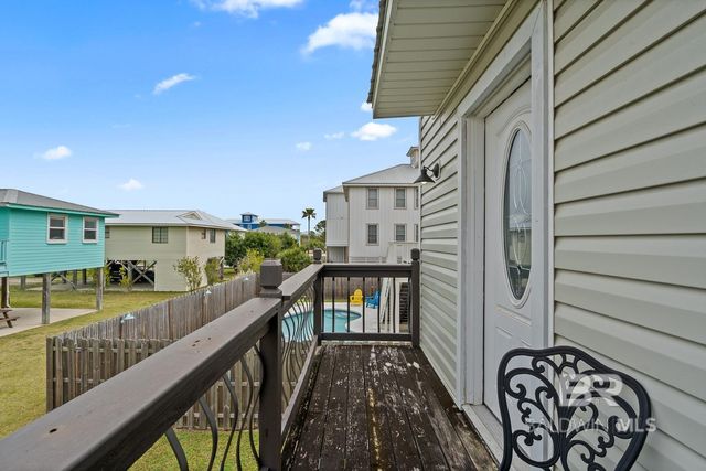 1476 W Lagoon Avenue B, Gulf Shores, AL 36542