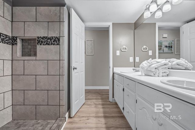 1476 W Lagoon Avenue B, Gulf Shores, AL 36542