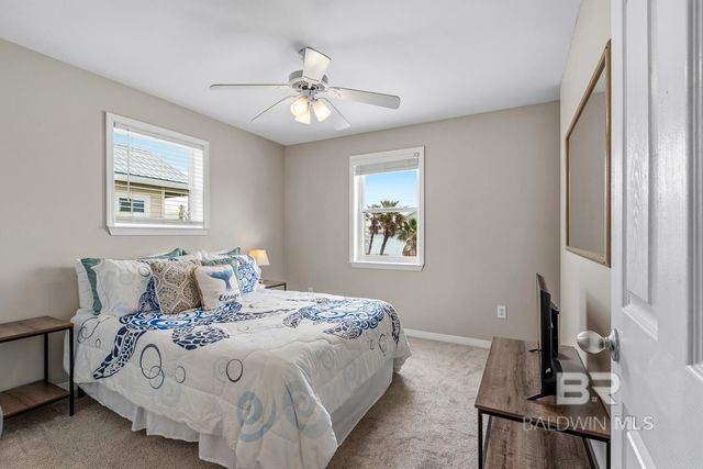 1476 W Lagoon Avenue B, Gulf Shores, AL 36542