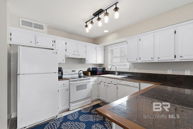 1476 W Lagoon Avenue B, Gulf Shores, AL 36542