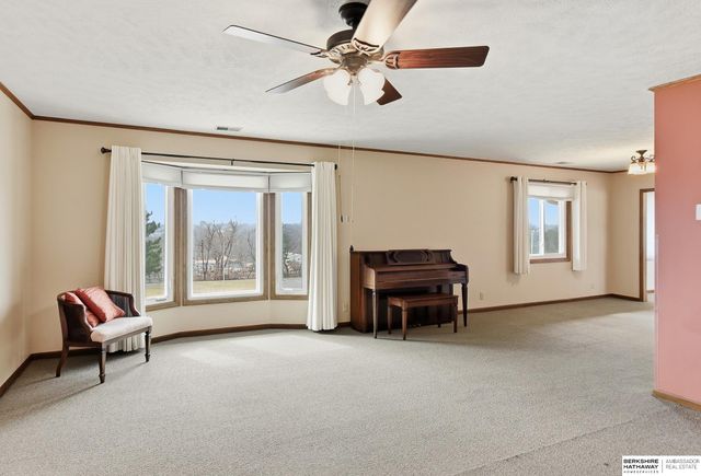 7904 Park Drive, Ralston, NE 68127