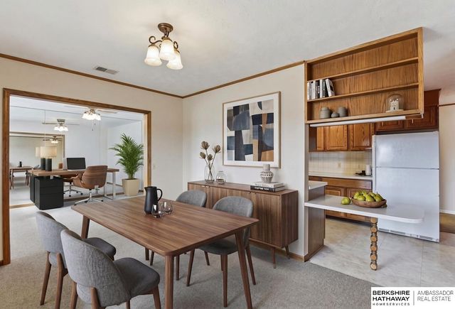 7904 Park Drive, Ralston, NE 68127