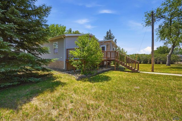 112 WESTSIDE DR, Box Elder, SD 57719
