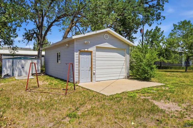 112 WESTSIDE DR, Box Elder, SD 57719