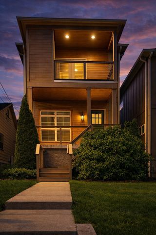 907A 32nd Ave, N, Nashville, TN 37209