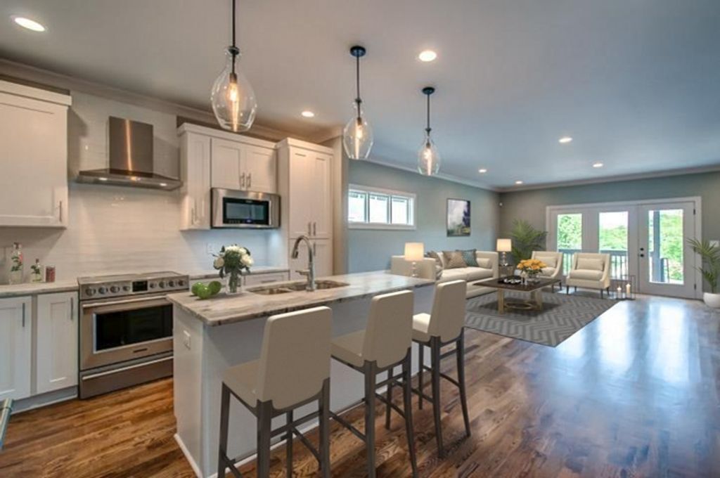 907A 32nd Ave, N, Nashville, TN 37209