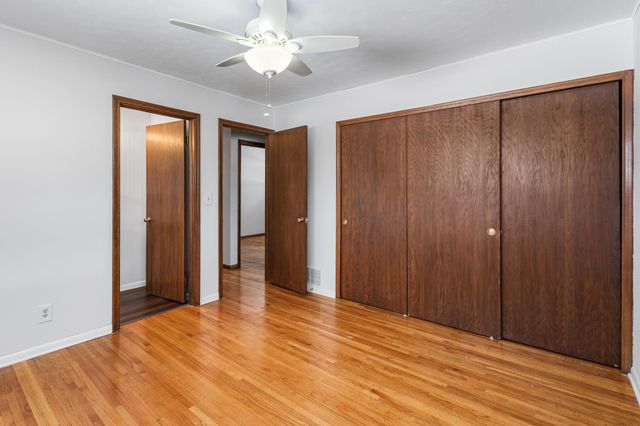 6851 7th Street NE, Fridley, MN 55432