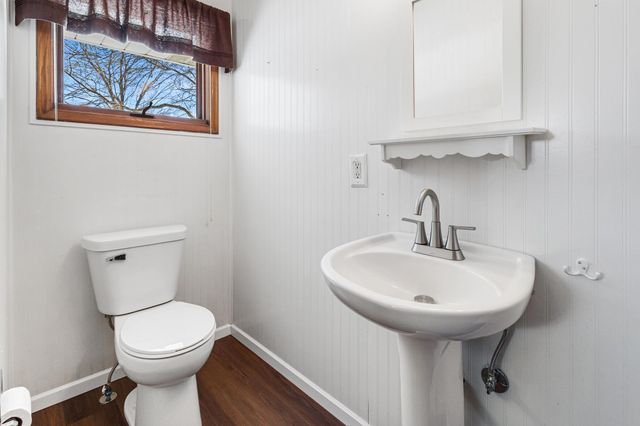 6851 7th Street NE, Fridley, MN 55432