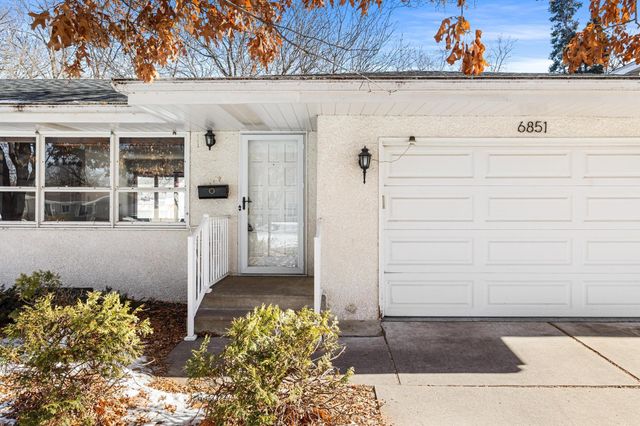 6851 7th Street NE, Fridley, MN 55432
